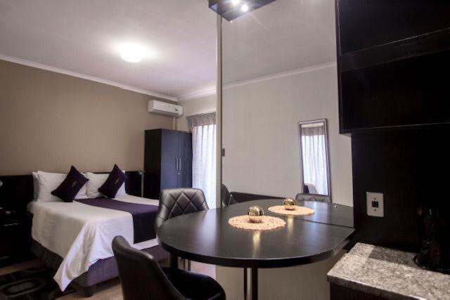 Scenery Maqalika Guesthouse Maseru Kültér fotó
